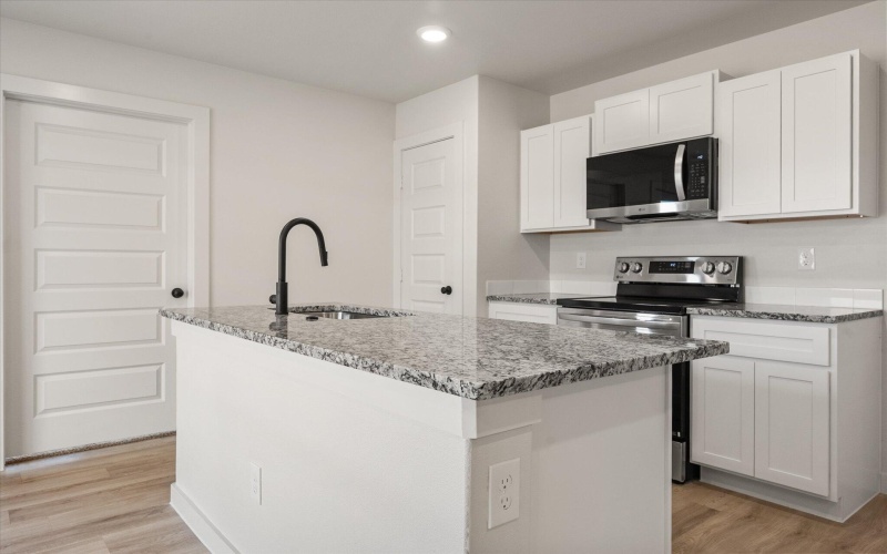 6305 Volney Avenue, Lubbock, TX 79407, 3 Bedrooms Bedrooms, ,2 BathroomsBathrooms,Residential,For Sale,6305 Volney Avenue,0,202561708