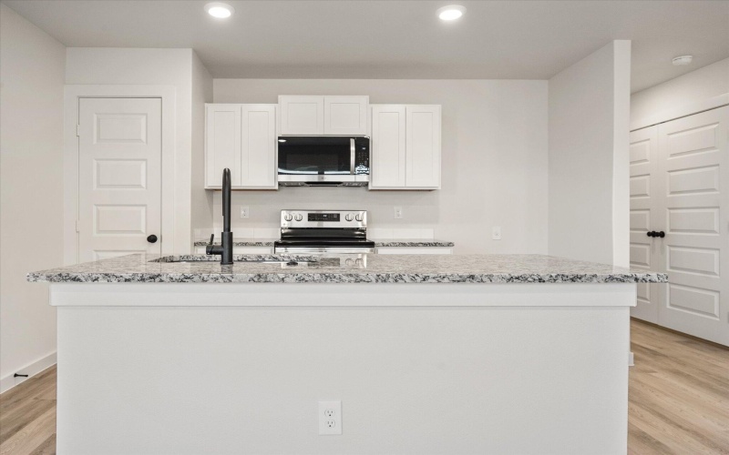 6305 Volney Avenue, Lubbock, TX 79407, 3 Bedrooms Bedrooms, ,2 BathroomsBathrooms,Residential,For Sale,6305 Volney Avenue,0,202561708