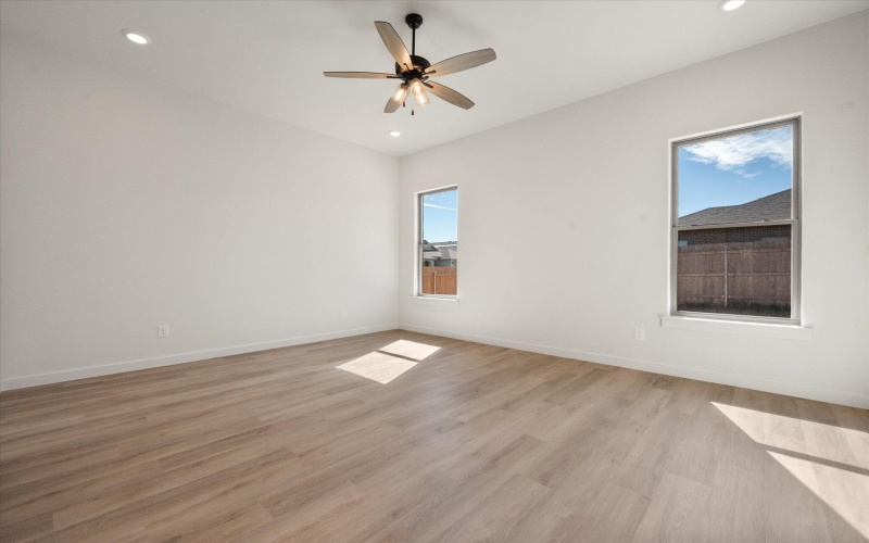 313 E 24th Street, Wolfforth, TX 79382, 3 Bedrooms Bedrooms, ,2 BathroomsBathrooms,Residential,For Sale,313 E 24th Street,0,202561710