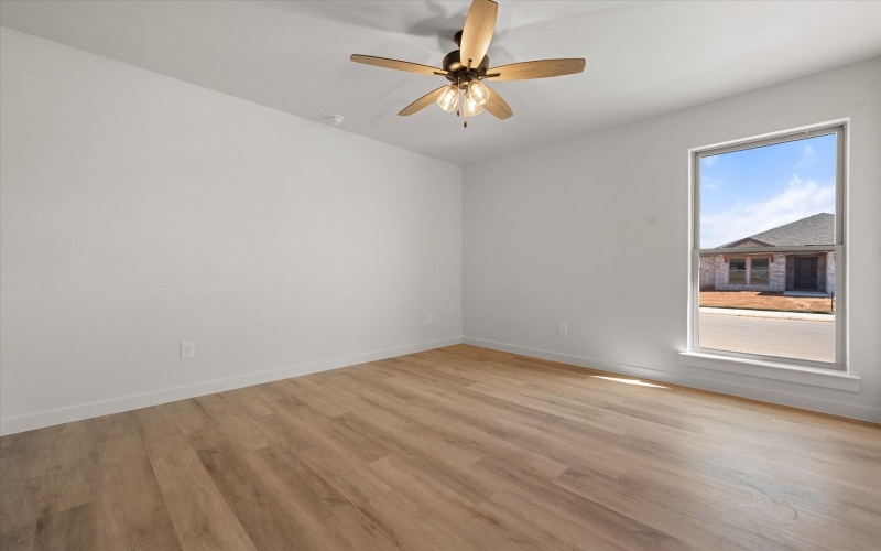 314 E 24th Street, Wolfforth, TX 79382, 3 Habitaciones Habitaciones , ,2 BañosBaños,Residential,En Venta,314 E 24th Street,0,202561713