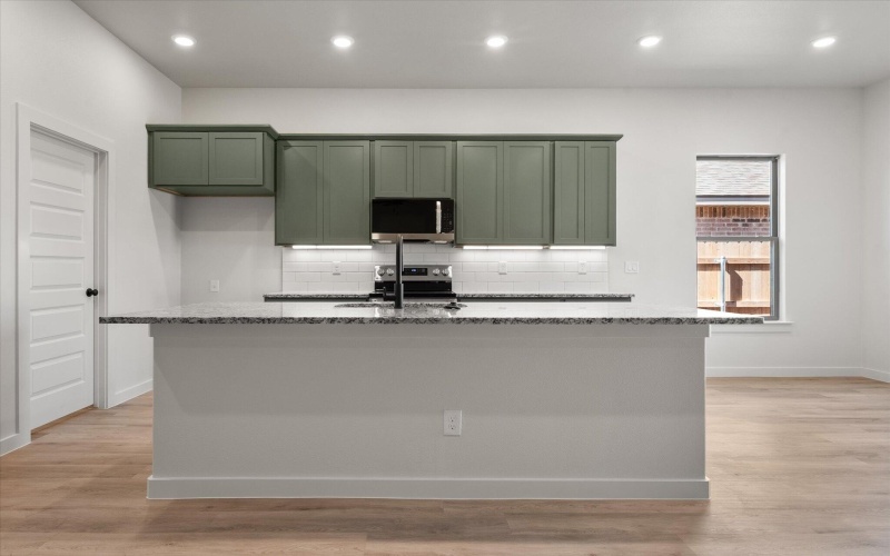 314 E 24th Street, Wolfforth, TX 79382, 3 Habitaciones Habitaciones , ,2 BañosBaños,Residential,En Venta,314 E 24th Street,0,202561713