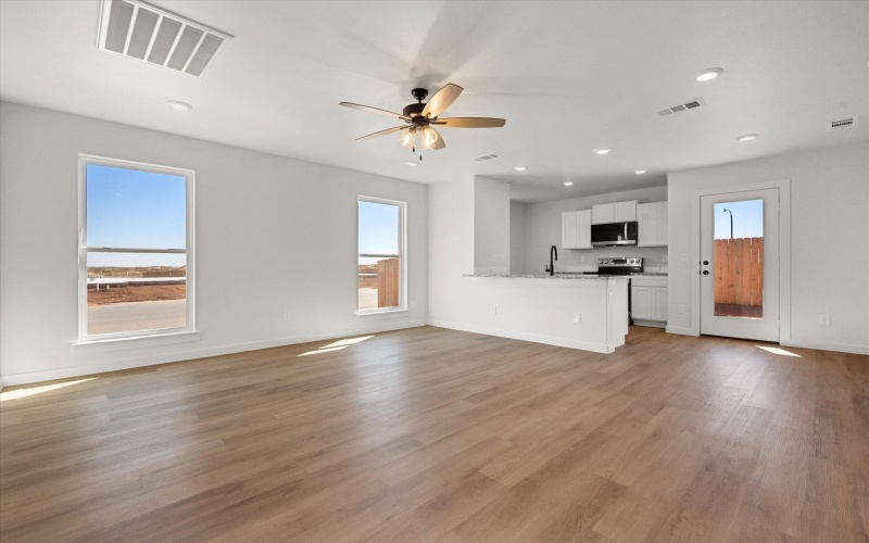 517 E 23rd Street, Wolfforth, TX 79382, 2 Bedrooms Bedrooms, ,2 BathroomsBathrooms,Residential,For Sale,517 E 23rd Street,0,202561718