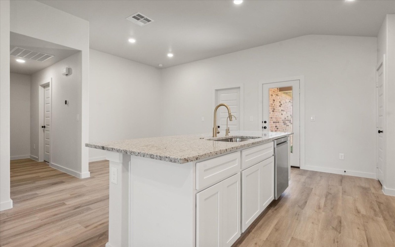 3019 139th Street, Lubbock, TX 79423, 3 Bedrooms Bedrooms, ,2 BathroomsBathrooms,Residential,For Sale,3019 139th Street,0,202561723