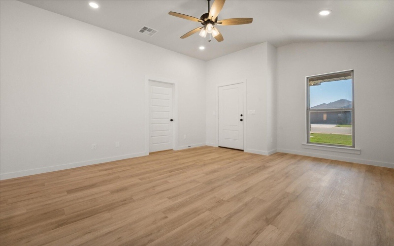 3020 139th Street, Lubbock, TX 79423, 3 Bedrooms Bedrooms, ,2 BathroomsBathrooms,Residential,For Sale,3020 139th Street,0,202561724