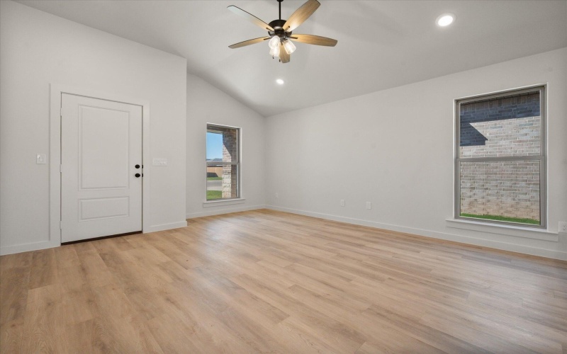 3020 139th Street, Lubbock, TX 79423, 3 Bedrooms Bedrooms, ,2 BathroomsBathrooms,Residential,For Sale,3020 139th Street,0,202561724