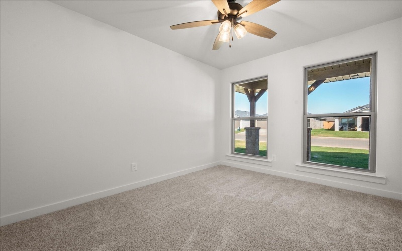 3005 140th Street, Lubbock, TX 79423, 4 Habitaciones Habitaciones , ,2 BañosBaños,Residential,En Venta,3005 140th Street,0,202561727