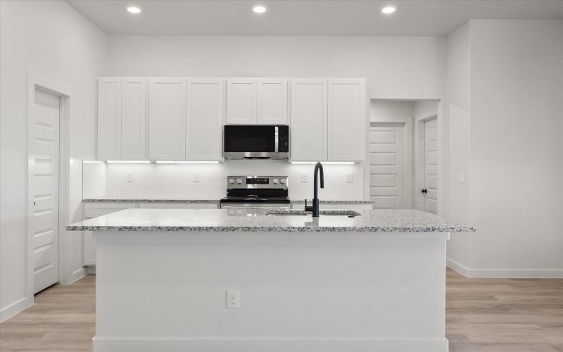 3005 140th Street, Lubbock, TX 79423, 4 Habitaciones Habitaciones , ,2 BañosBaños,Residential,En Venta,3005 140th Street,0,202561727