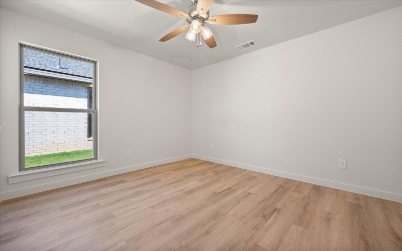 3008 140th Street, Lubbock, TX 79423, 3 Habitaciones Habitaciones , ,2 BañosBaños,Residential,En Venta,3008 140th Street,0,202561729