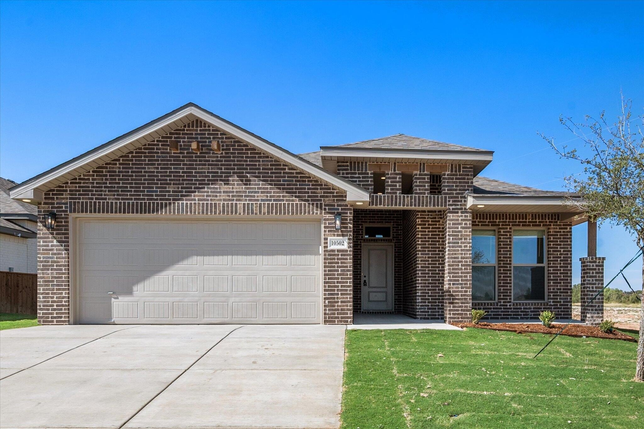 10502 Beaufort Avenue, Lubbock, TX 79424, 3 Bedrooms Bedrooms, ,2 BathroomsBathrooms,Residential,For Sale,10502 Beaufort Avenue,0,202561735