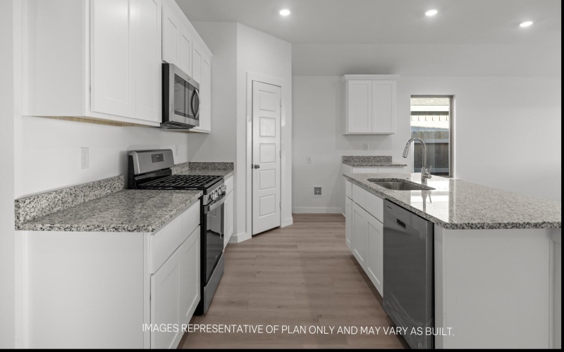 5305 Ross Avenue, Lubbock, TX 79407, 4 Habitaciones Habitaciones , ,3 BañosBaños,Residential,En Venta,5305 Ross Avenue,0,202561742