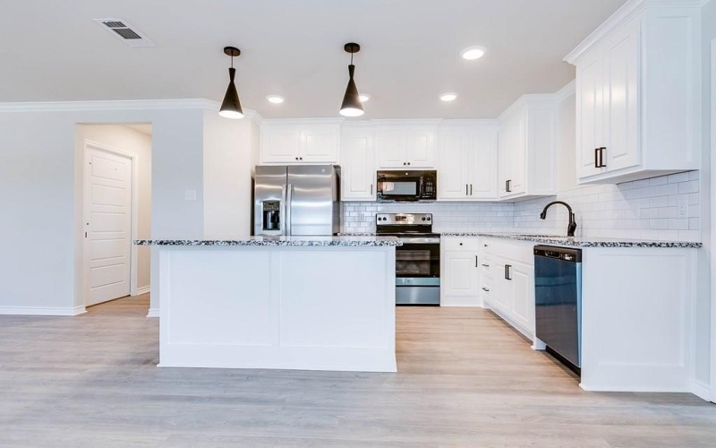 1015 Claborne Court, San Angelo, TX 76903, 3 Habitaciones Habitaciones , ,2 BañosBaños,Residential,En Venta,1015 Claborne Court,0,129371