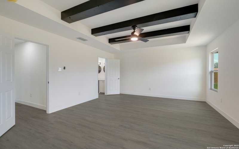 1020 County Road 4516, Castroville, TX 78009, 4 Bedrooms Bedrooms, ,2 BathroomsBathrooms,Residential,For Sale,1020 County Road 4516,0,1878689