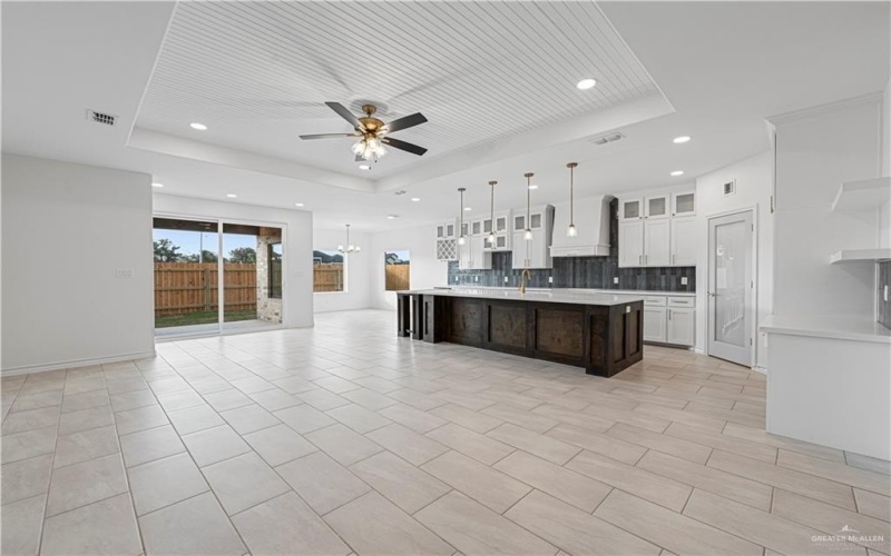 3901 Crimson Avenue, Mission, TX 78574, 3 Habitaciones Habitaciones , ,2 BañosBaños,Residential,En Venta,3901 Crimson Avenue,457479