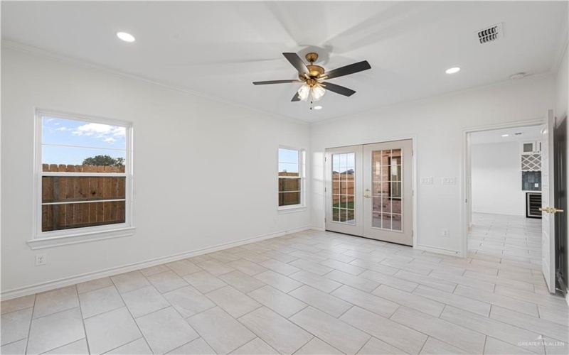 3901 Crimson Avenue, Mission, TX 78574, 3 Habitaciones Habitaciones , ,2 BañosBaños,Residential,En Venta,3901 Crimson Avenue,457479