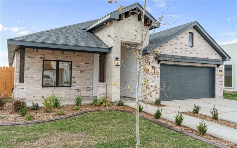 3901 Crimson Avenue, Mission, TX 78574, 3 Habitaciones Habitaciones , ,2 BañosBaños,Residential,En Venta,3901 Crimson Avenue,457479