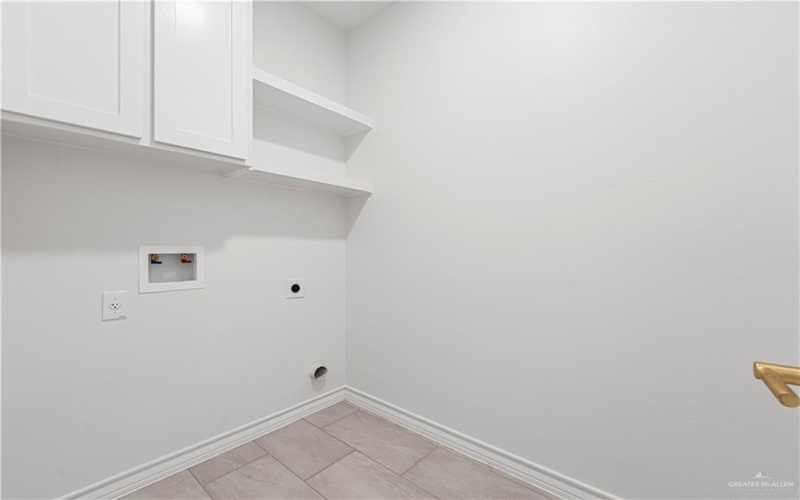 3901 Crimson Avenue, Mission, TX 78574, 3 Habitaciones Habitaciones , ,2 BañosBaños,Residential,En Venta,3901 Crimson Avenue,457479
