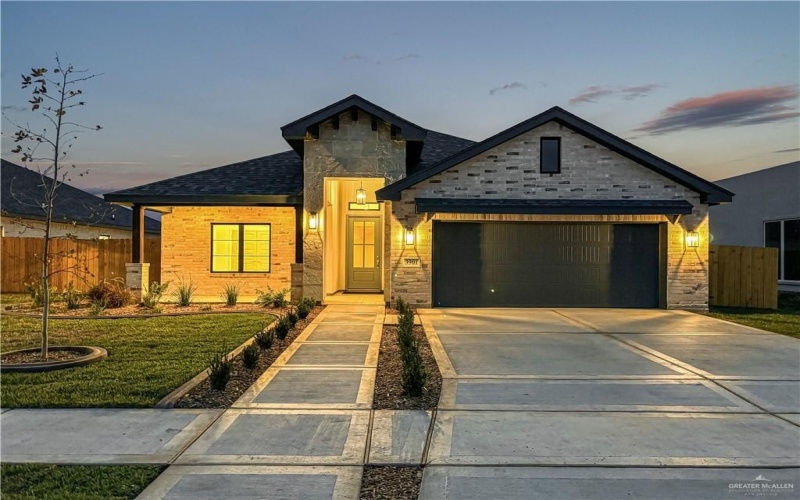 3901 Crimson Avenue, Mission, TX 78574, 3 Habitaciones Habitaciones , ,2 BañosBaños,Residential,En Venta,3901 Crimson Avenue,457479
