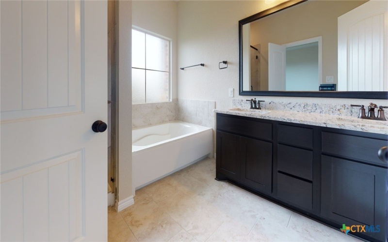 15090 Planeview Drive, Salado, TX 76571, 5 Bedrooms Bedrooms, ,3 BathroomsBathrooms,Residential,For Sale,15090 Planeview Drive,0,586018