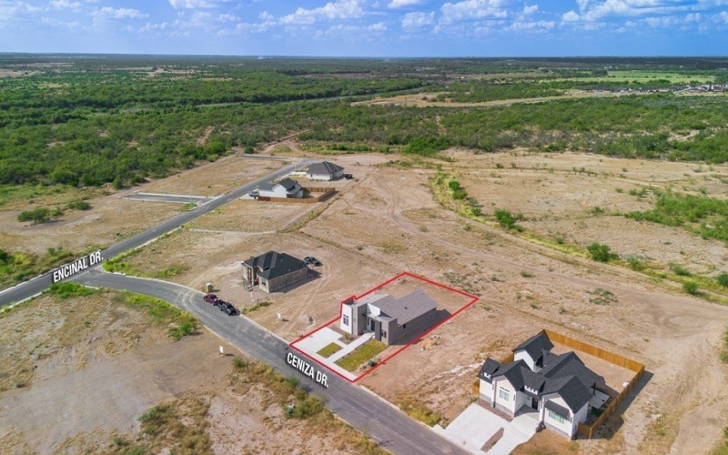 825 Ceniza Dr., Eagle Pass, TX 78552, 4 Habitaciones Habitaciones , ,3 BañosBaños,Residential,En Venta,825 Ceniza Dr.,0,81742