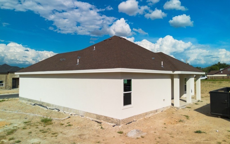 742 Encinal Dr, Eagle Pass, TX 78852, 3 Habitaciones Habitaciones , ,2 BañosBaños,Residential,En Venta,742 Encinal Dr,0,81744