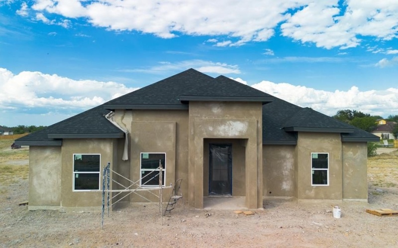 743 Encinal Dr, Eagle Pass, TX 78852, 3 Habitaciones Habitaciones , ,2 BañosBaños,Residential,En Venta,743 Encinal Dr,0,81745