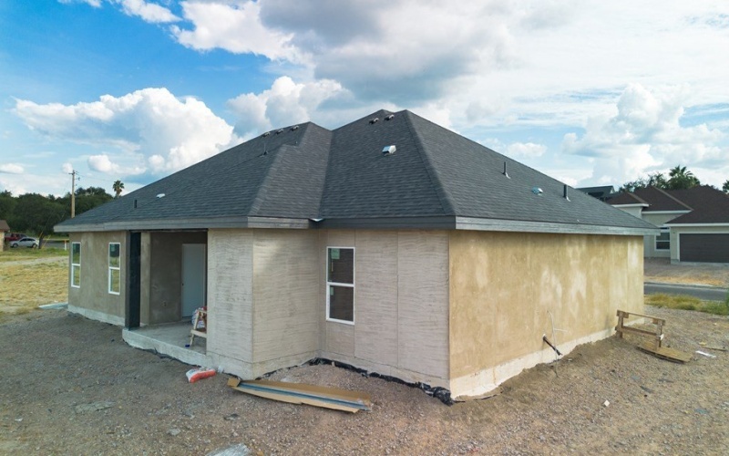 743 Encinal Dr, Eagle Pass, TX 78852, 3 Habitaciones Habitaciones , ,2 BañosBaños,Residential,En Venta,743 Encinal Dr,0,81745