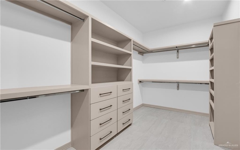 3916 Zenker Avenue, McAllen, TX 78504, 3 Habitaciones Habitaciones , ,2 BañosBaños,Residential,En Venta,3916 Zenker Avenue,0,483263