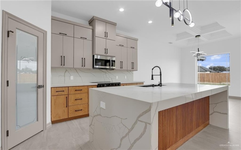 3916 Zenker Avenue, McAllen, TX 78504, 3 Habitaciones Habitaciones , ,2 BañosBaños,Residential,En Venta,3916 Zenker Avenue,0,483263