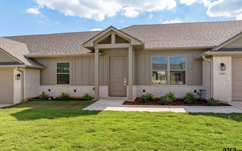 3194 Dogwood Park Court, Tyler, TX 75707, 3 Habitaciones Habitaciones , ,2 BañosBaños,Residential,En Venta,3194 Dogwood Park Court,0,25015224