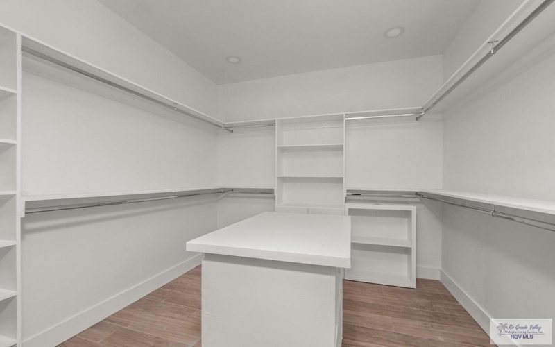 6406 PAOLA ST, BROWNSVILLE, TX 78526, 4 Bedrooms Bedrooms, ,2 BathroomsBathrooms,Residential,For Sale,6406 PAOLA ST,0,29768281