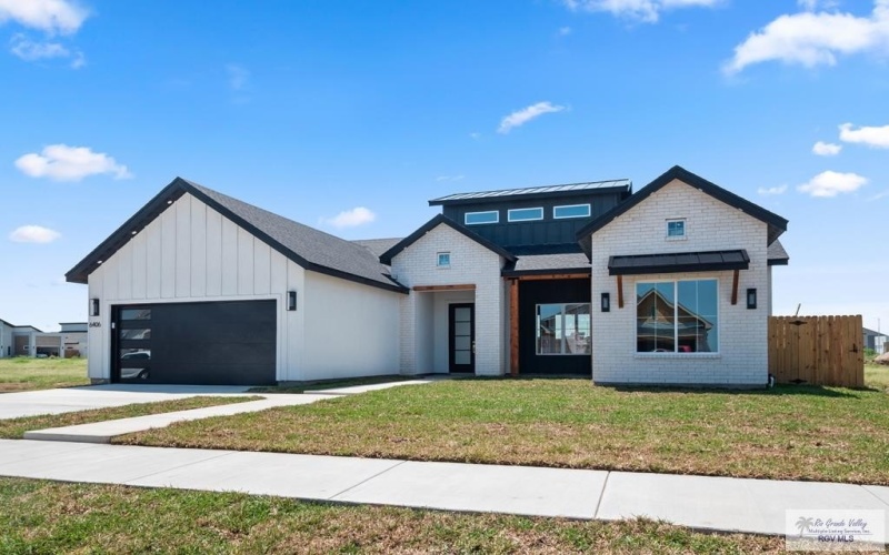 6406 PAOLA ST, BROWNSVILLE, TX 78526, 4 Bedrooms Bedrooms, ,2 BathroomsBathrooms,Residential,For Sale,6406 PAOLA ST,0,29768281