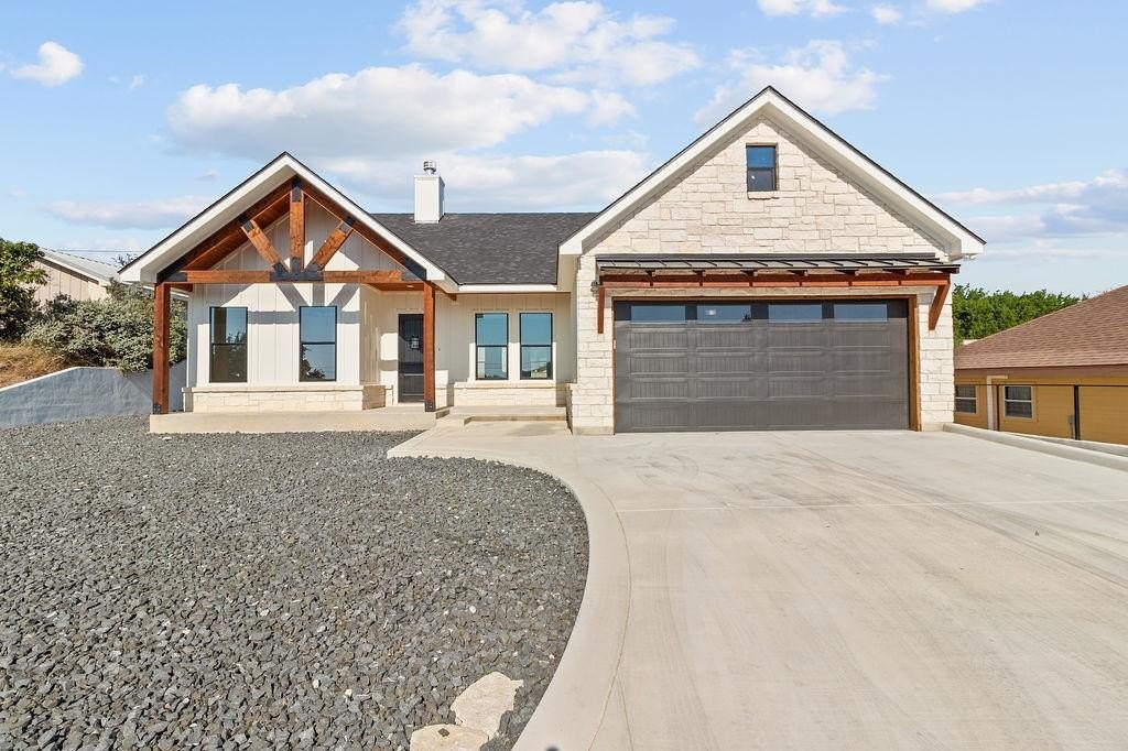 207 Southway Dr, Kerrville, TX 78028, 4 Bedrooms Bedrooms, ,2 BathroomsBathrooms,Residential,For Sale,207 Southway Dr,0,120581