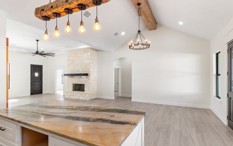 207 Southway Dr, Kerrville, TX 78028, 4 Bedrooms Bedrooms, ,2 BathroomsBathrooms,Residential,For Sale,207 Southway Dr,0,120581