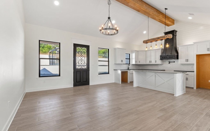 207 Southway Dr, Kerrville, TX 78028, 4 Bedrooms Bedrooms, ,2 BathroomsBathrooms,Residential,For Sale,207 Southway Dr,0,120581