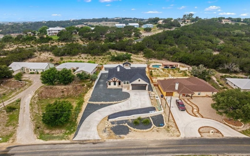 207 Southway Dr, Kerrville, TX 78028, 4 Bedrooms Bedrooms, ,2 BathroomsBathrooms,Residential,For Sale,207 Southway Dr,0,120581