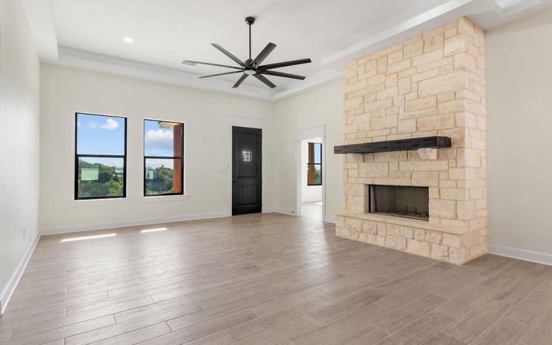 207 Southway Dr, Kerrville, TX 78028, 4 Bedrooms Bedrooms, ,2 BathroomsBathrooms,Residential,For Sale,207 Southway Dr,0,120581