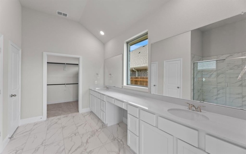 4517 Brentfield, Fort Worth, TX 76036, 4 Habitaciones Habitaciones , ,3 BañosBaños,Residential,En Venta,4517 Brentfield,0,20985423