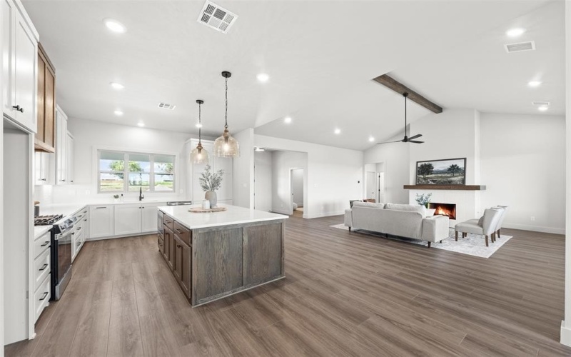 6340 Water Supply Road, Temple, TX 76502, 4 Habitaciones Habitaciones , ,3 BañosBaños,Residential,En Venta,6340 Water Supply Road,0,21025843