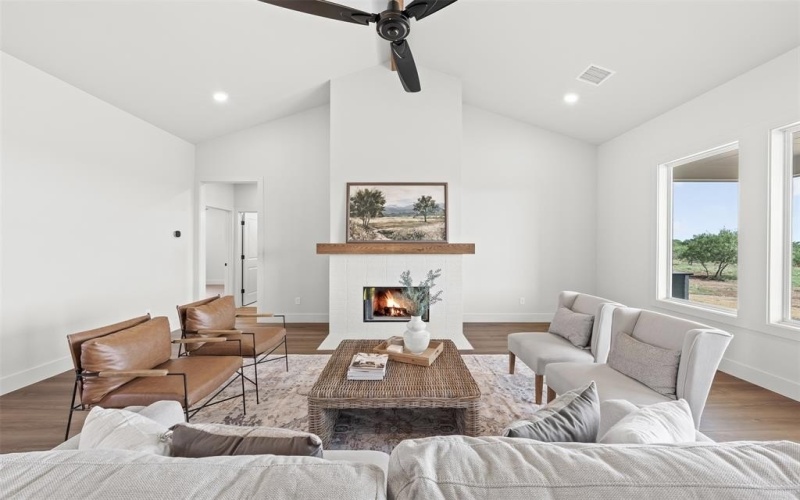 6340 Water Supply Road, Temple, TX 76502, 4 Habitaciones Habitaciones , ,3 BañosBaños,Residential,En Venta,6340 Water Supply Road,0,21025843