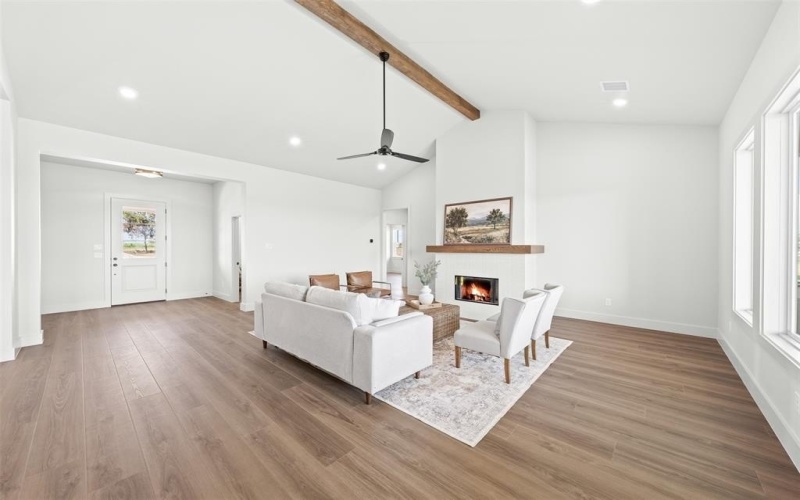 6340 Water Supply Road, Temple, TX 76502, 4 Habitaciones Habitaciones , ,3 BañosBaños,Residential,En Venta,6340 Water Supply Road,0,21025843