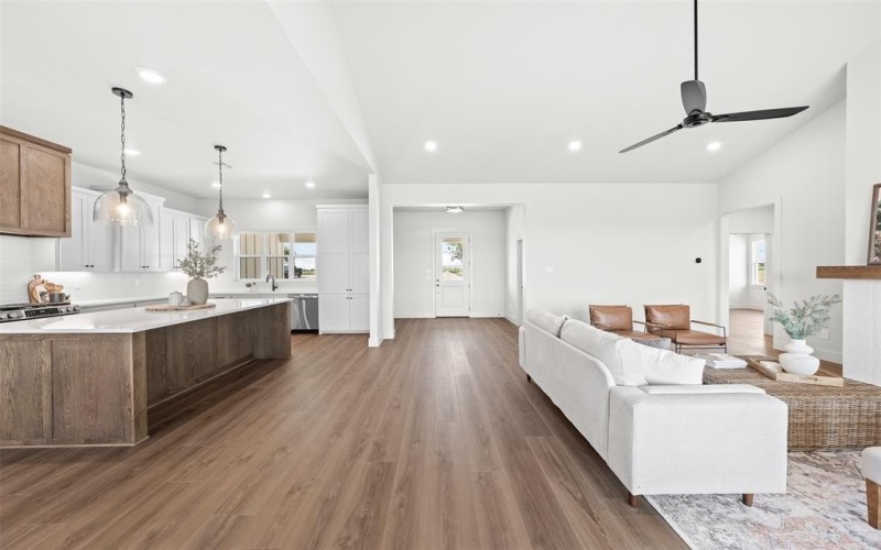 6340 Water Supply Road, Temple, TX 76502, 4 Habitaciones Habitaciones , ,3 BañosBaños,Residential,En Venta,6340 Water Supply Road,0,21025843