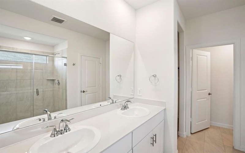 1362 Los Olmos Lane, Crandall, TX 75114, 4 Bedrooms Bedrooms, ,3 BathroomsBathrooms,Residential,For Sale,1362 Los Olmos Lane,0,21085126