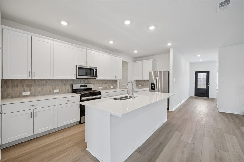 816 Edgehurst Drive, Princeton, TX 75071, 4 Bedrooms Bedrooms, ,3 BathroomsBathrooms,Residential,For Sale,816 Edgehurst Drive,0,21085138