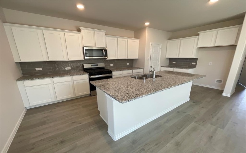 563 Clear Rain Street, Lavon, TX 75166, 4 Habitaciones Habitaciones , ,3 BañosBaños,Residential,En Venta,563 Clear Rain Street,0,21085168