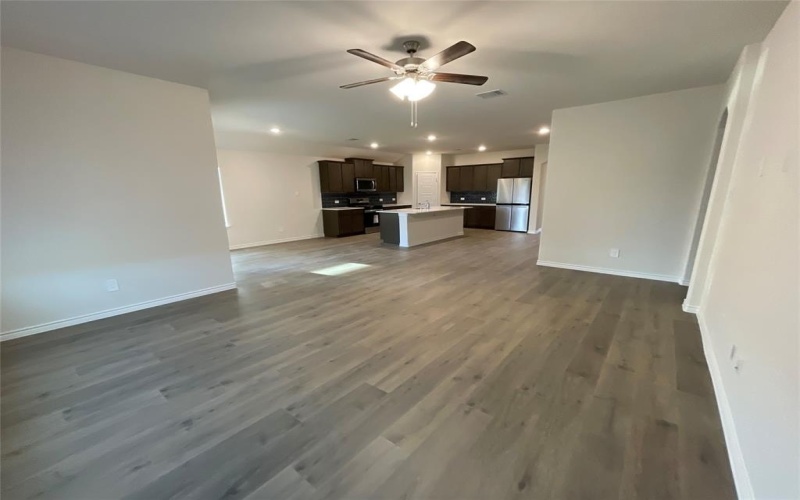 655 Divine Gardens Street, Lavon, TX 75166, 4 Habitaciones Habitaciones , ,2 BañosBaños,Residential,En Venta,655 Divine Gardens Street,0,21085169