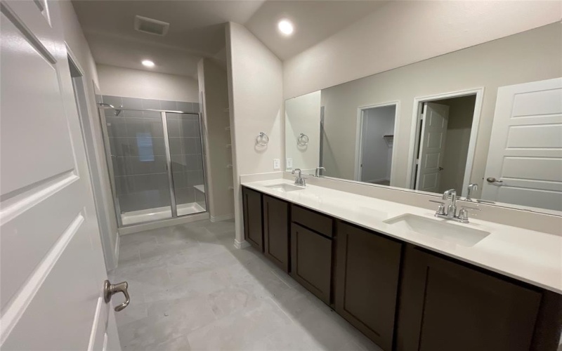 655 Divine Gardens Street, Lavon, TX 75166, 4 Habitaciones Habitaciones , ,2 BañosBaños,Residential,En Venta,655 Divine Gardens Street,0,21085169