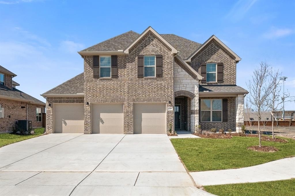 129 HERITAGE HILL Drive, Forney, TX 75126, 4 Bedrooms Bedrooms, ,3 BathroomsBathrooms,Residential,For Sale,129 HERITAGE HILL Drive,0,21085252