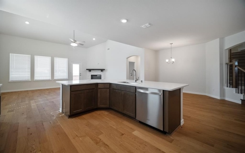 129 HERITAGE HILL Drive, Forney, TX 75126, 4 Bedrooms Bedrooms, ,3 BathroomsBathrooms,Residential,For Sale,129 HERITAGE HILL Drive,0,21085252