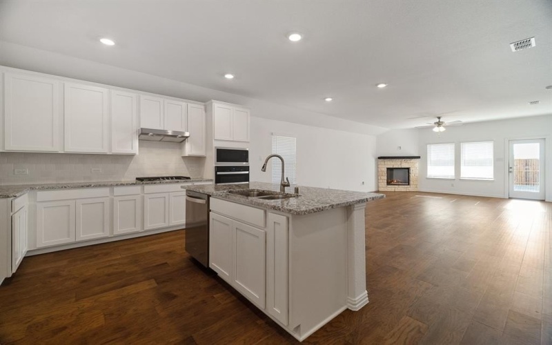 227 Freedom Trail, Forney, TX 75126, 4 Bedrooms Bedrooms, ,2 BathroomsBathrooms,Residential,For Sale,227 Freedom Trail,0,21085261