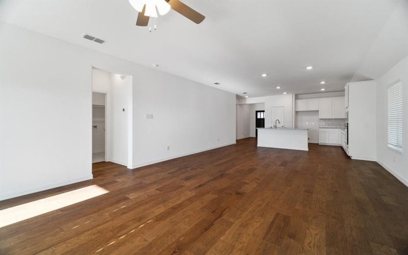 227 Freedom Trail, Forney, TX 75126, 4 Bedrooms Bedrooms, ,2 BathroomsBathrooms,Residential,For Sale,227 Freedom Trail,0,21085261